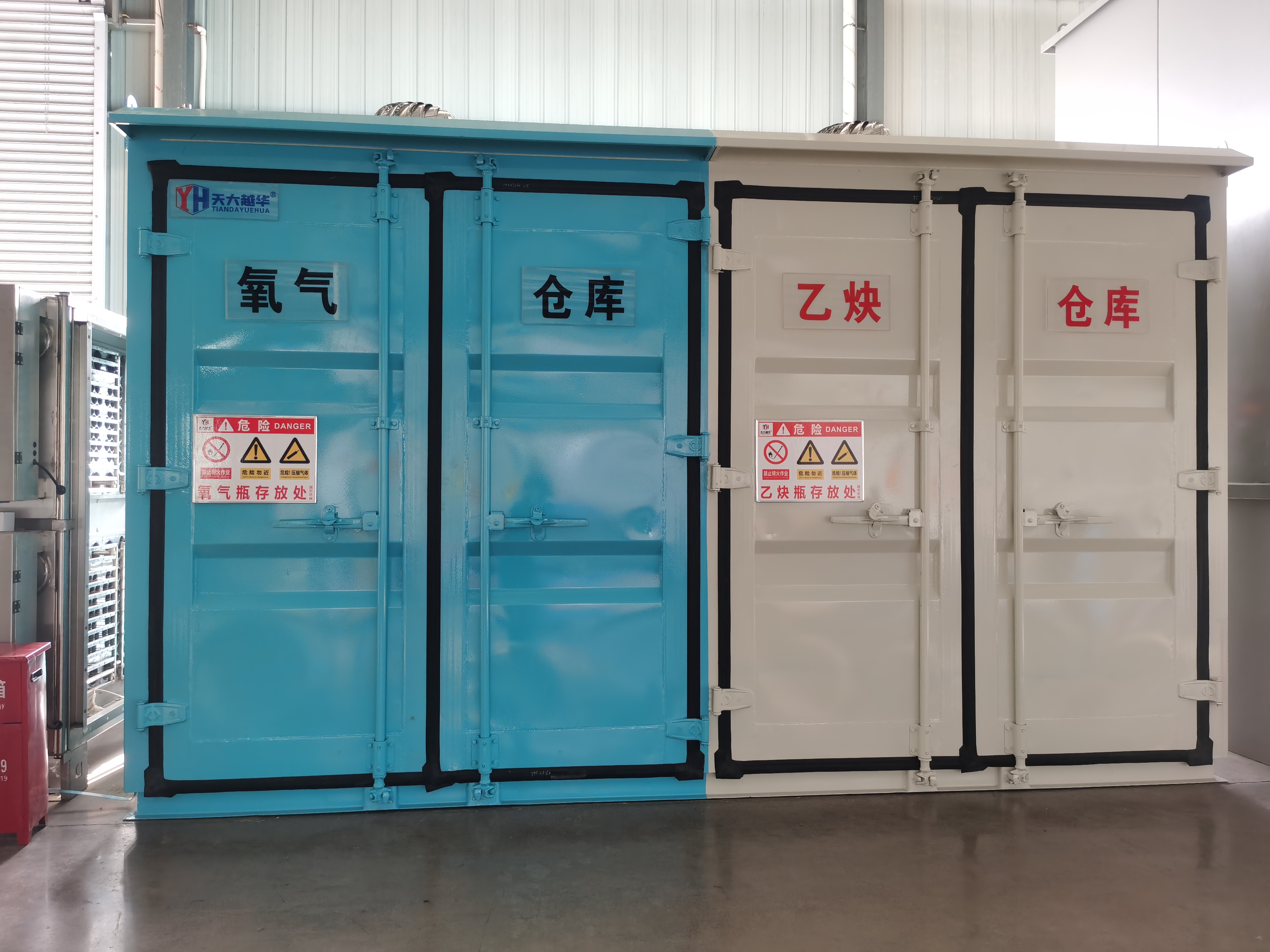移動(dòng)式危化品暫存柜能夠?qū)U棄物進(jìn)行處理！